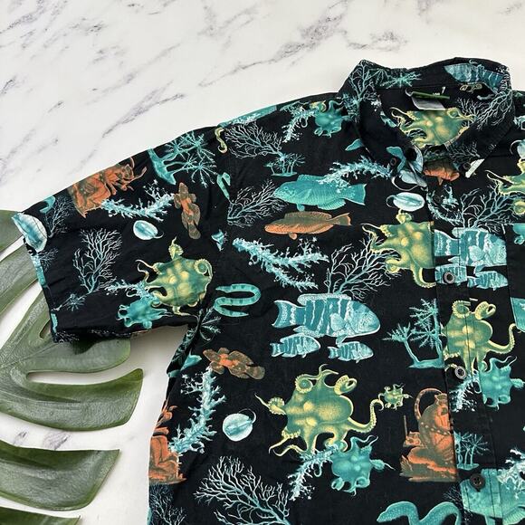 LRG Mens Button Up Shirt Size L Black Blue Ocean Sea Life Octopus Fish Print - Picture 4 of 12